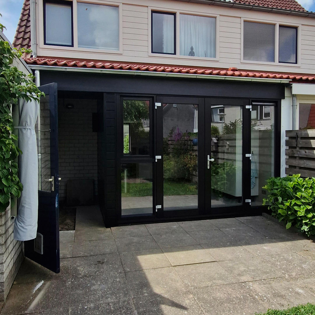 Aanbouw en verbouwing woning Hoorn